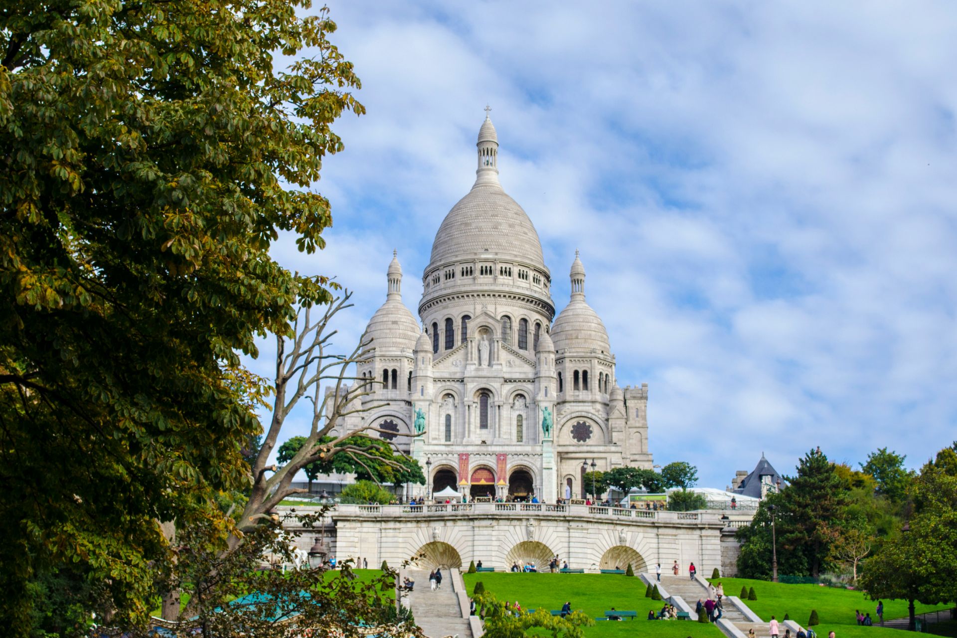 Sacré-Cœur Bazilikası